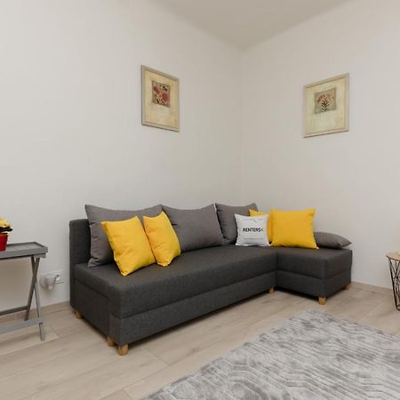 Raclawicka Cozy Studio Apartment By Noclegi Renters Varšava Exteriér fotografie