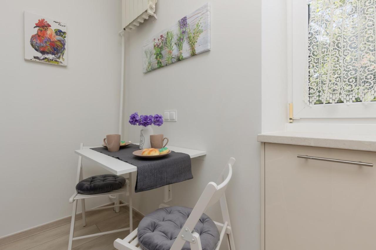 Raclawicka Cozy Studio Apartment By Noclegi Renters Varšava Exteriér fotografie